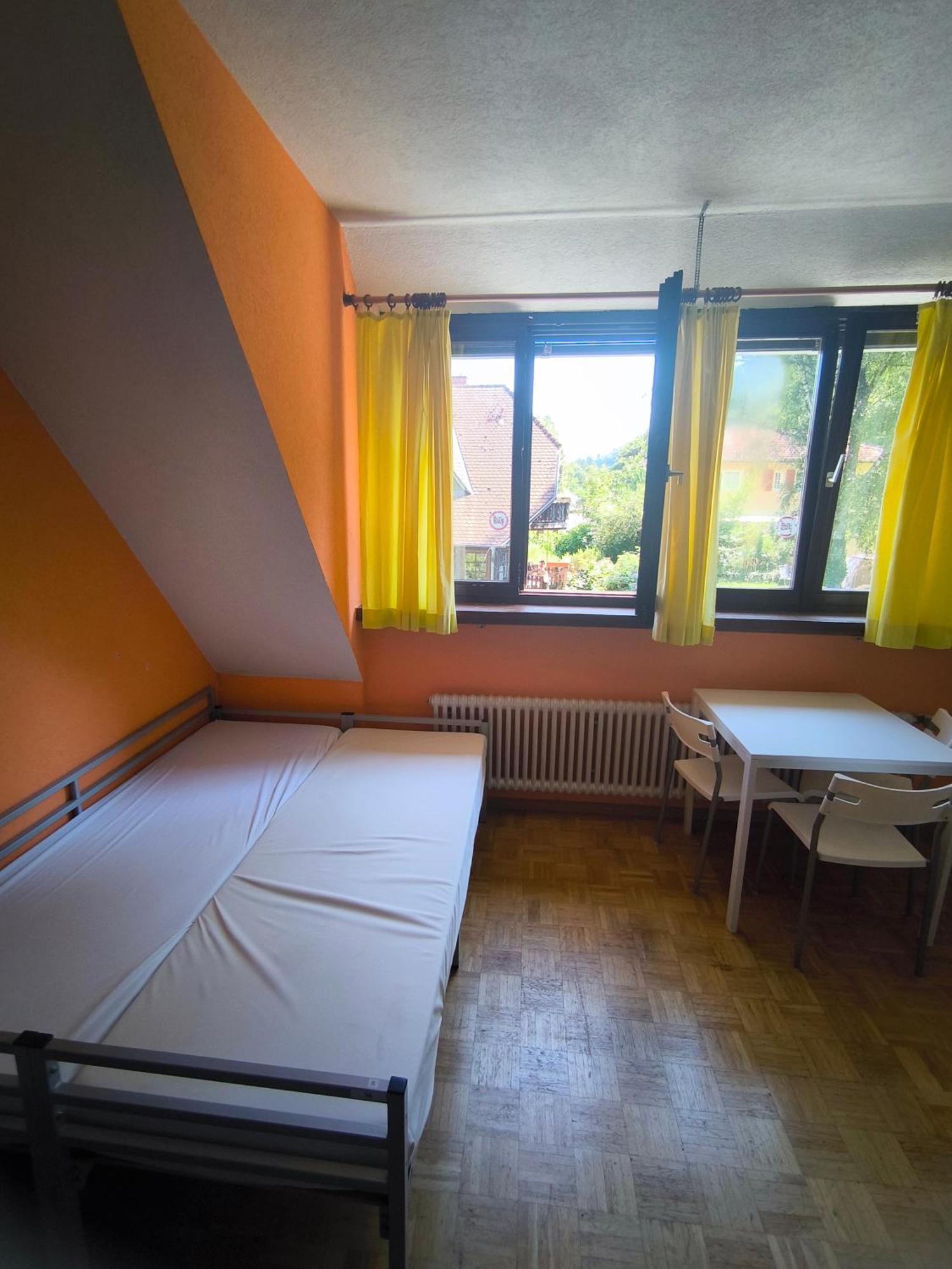 פרייבורג Hostel Waldblick מראה חיצוני תמונה