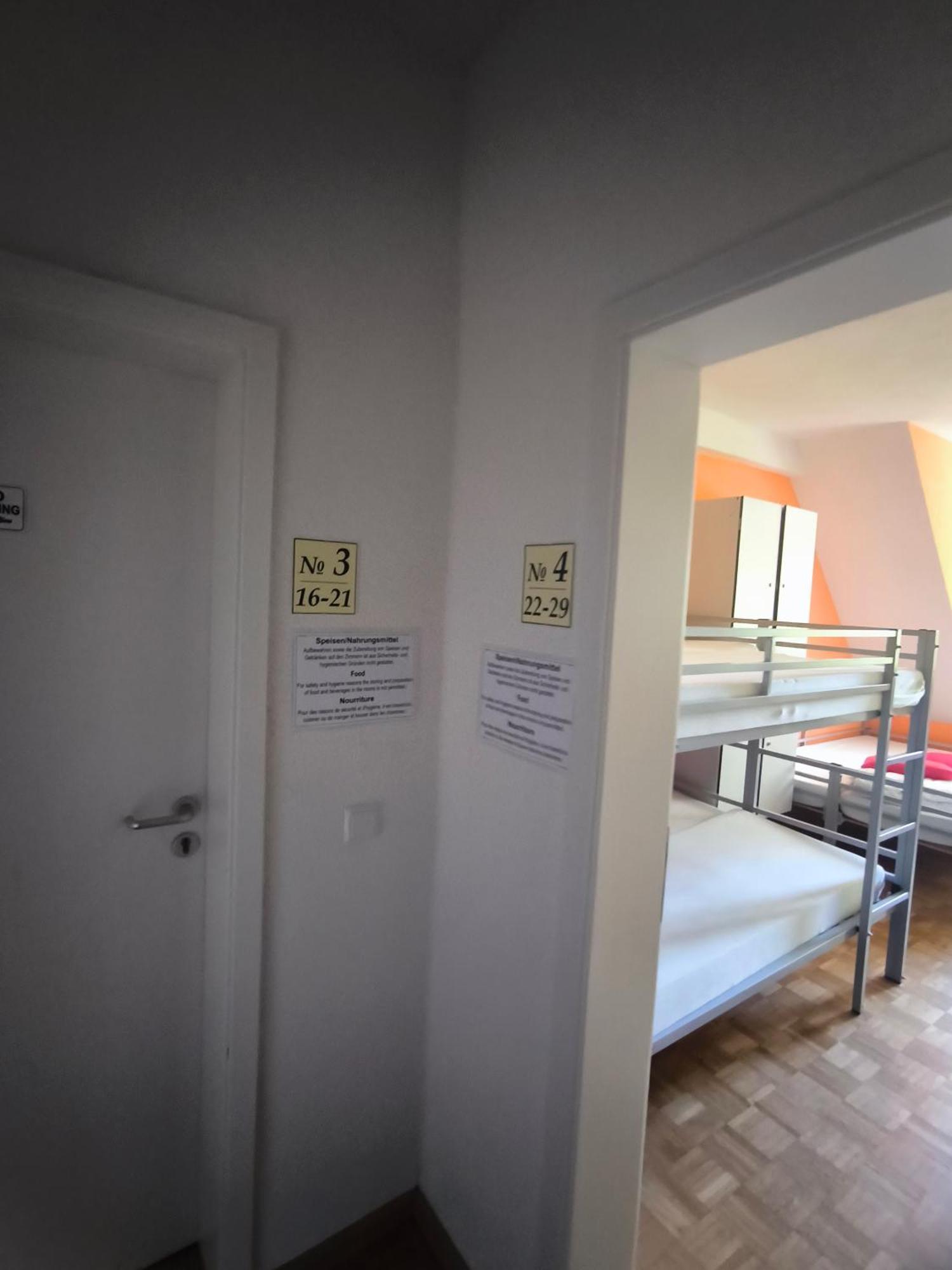 פרייבורג Hostel Waldblick מראה חיצוני תמונה